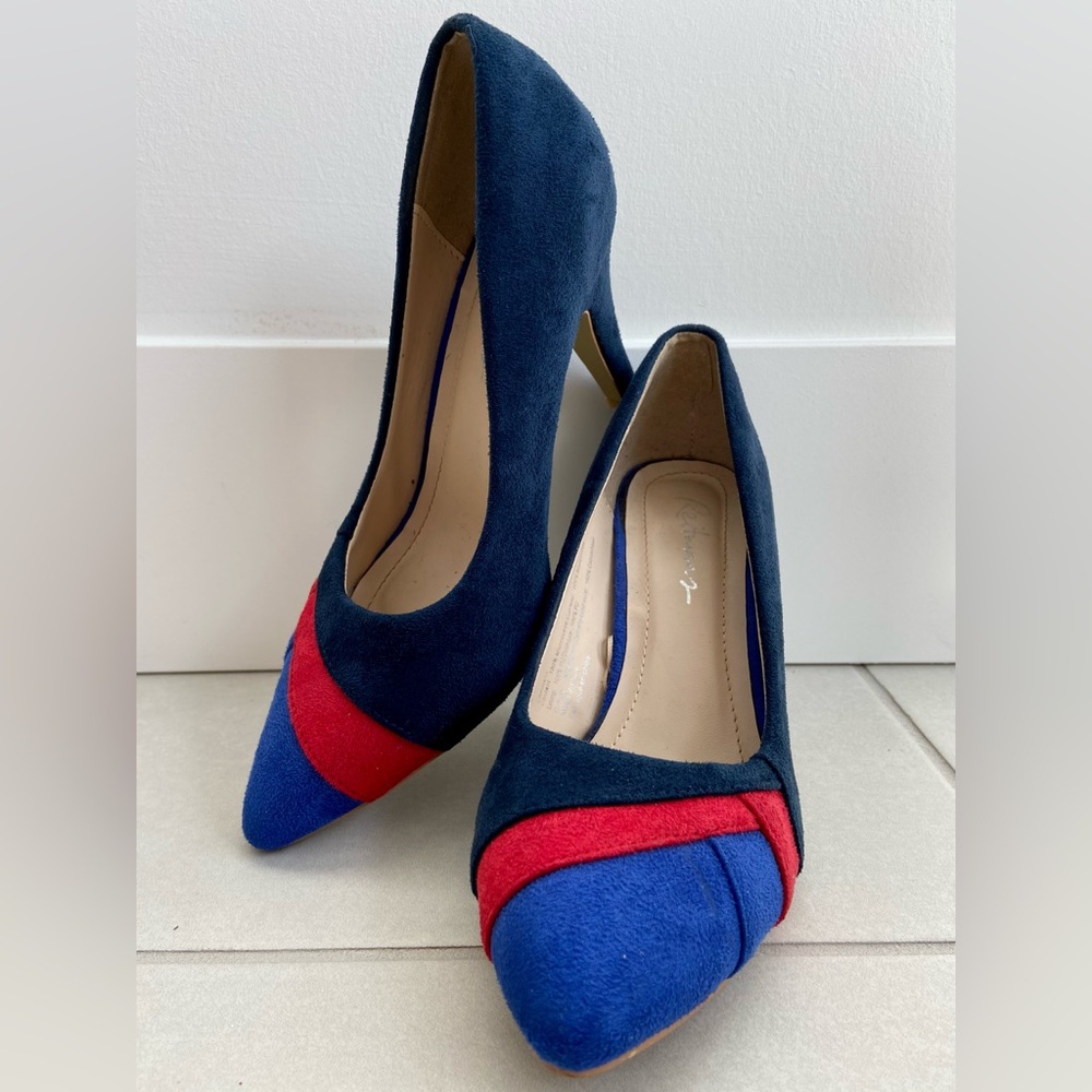 Reitmans Blue & Red Colorblock Suede‑Look Heels – Pointed Toe | Size 5